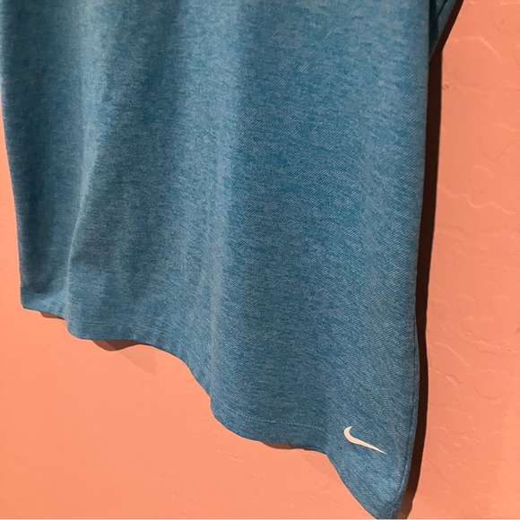 Nike Golf Women's Blue Turquoise Racer Back Sleeveless Polo Top Size Medium - Picture 4 of 12